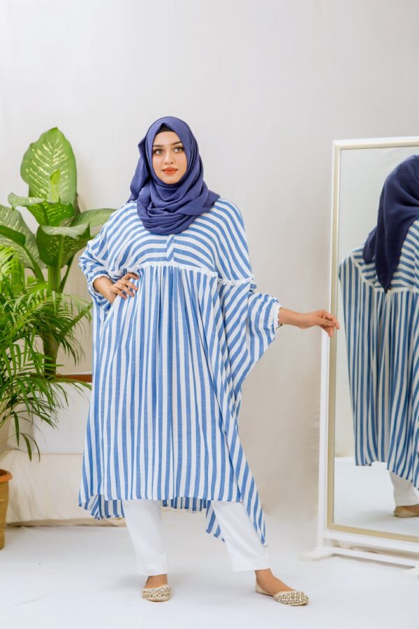 STRIPE BATWING CAPE-Skyblue