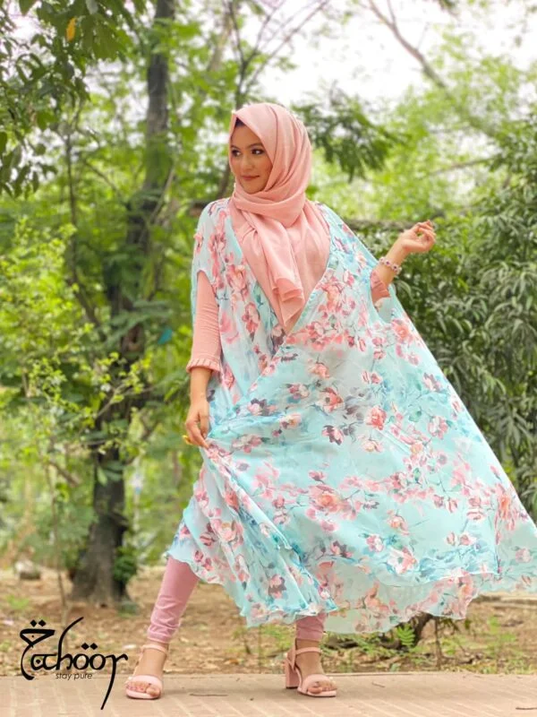 BLOSSOM CAPE- Baby Blue