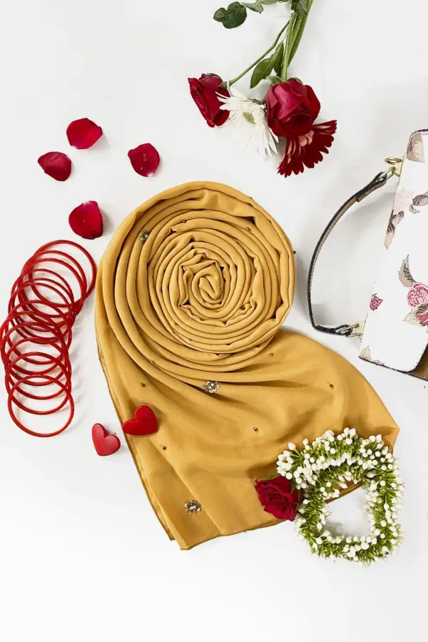 Beadsy Scarf - Gold