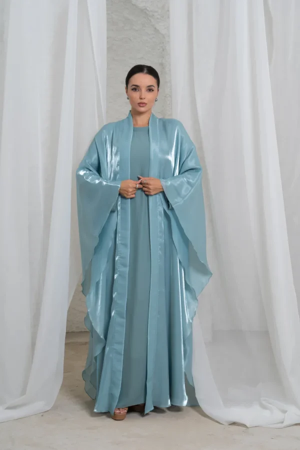 Damzel Cloak Set - Icy Blue