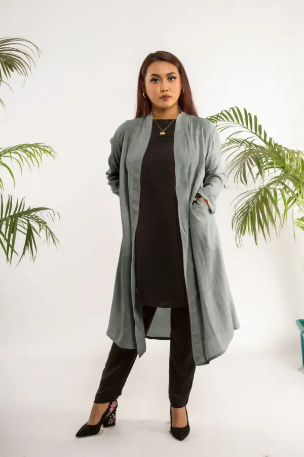 Border Shrug - Grey